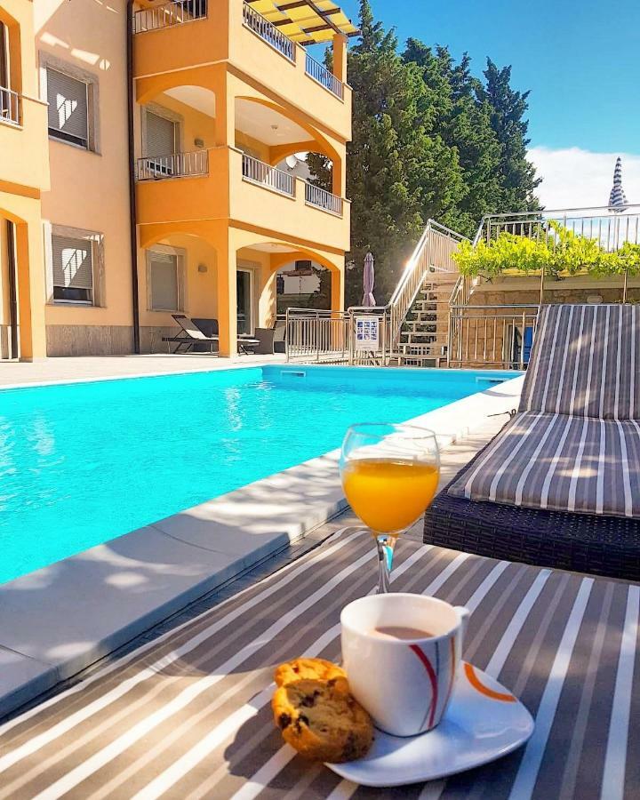 Villa Ljubica Vodice Exterior foto